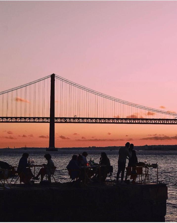 Tejo House River Lisbon 阿尔马达 外观 照片